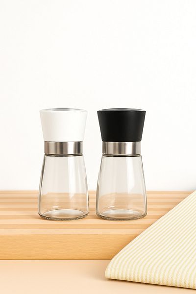 Chefstar 2-Piece Glass Salt & Spice Dispenser