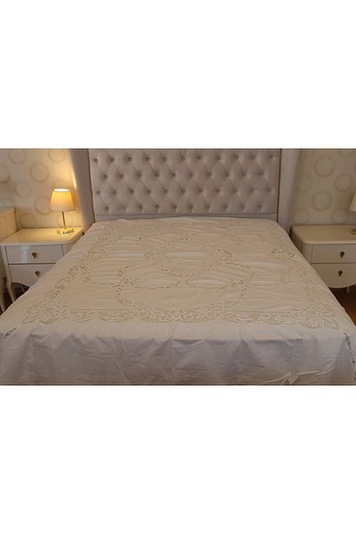 HUZUR ÇEYİZ Juana Rahibe Handcrafted Brussels Fabric One Piece Bedspread