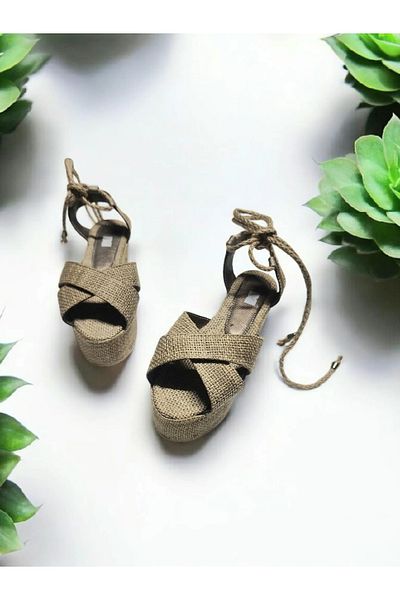 GokceKundura06 Stringed Heel Sandals