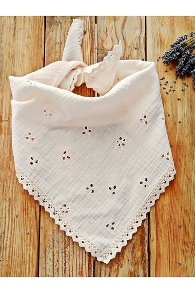 Mufincollection Cotton Embroidered Muslin Fabric Triangle Bandana – Triangle Shawl with Fisto Detail