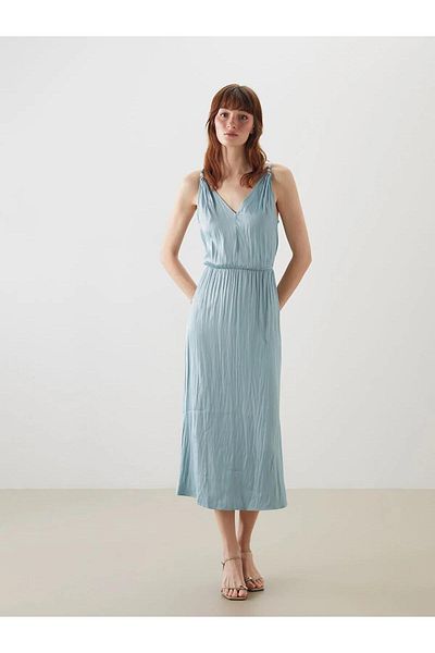 LC Waikiki LCWAIKIKI Rochie clasică din satin cu bretele cu decolteu în V (S5)