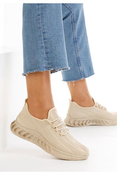 B T Shoes Women's Mattera beige sneakers