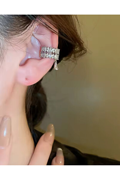 AychaAksesuar Çelik Vip Seri Zirkon Sallantılı Taşlı Çift Sıra Geçirmeli Kıkırdak Küpe