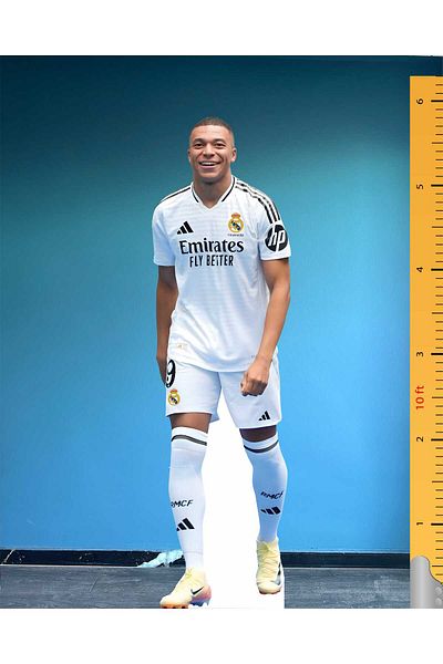 dakik reklam Mbappé Model Full Size Model with Legs