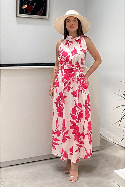 Şamdan Μακρύ φόρεμα με λαιμόκοψη με λεπτομέρεια τσέπης
