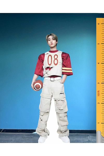 dakik reklam Han Model Full Size Model with Legs Stray Kids Han Jisung