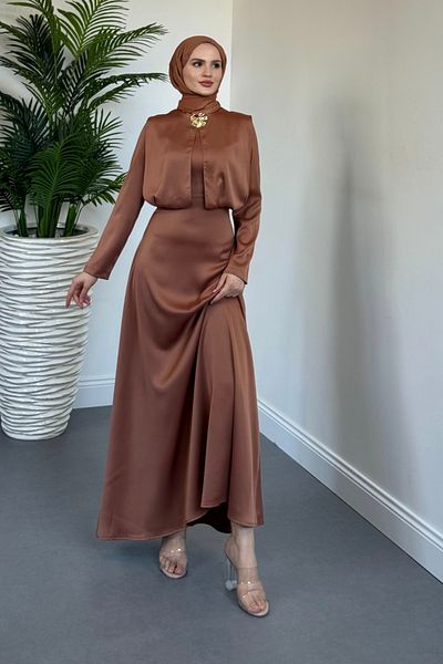 MERVEN AKYÜZ Elizan Buckle Satin Evening Dress Cappucino