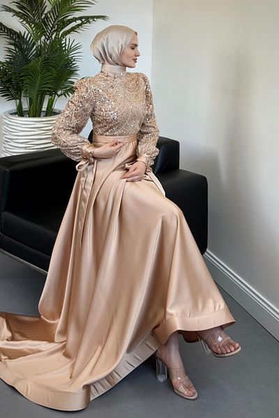 MERVEN AKYÜZ Elena Top Sequined Satin Evening Dress Gold