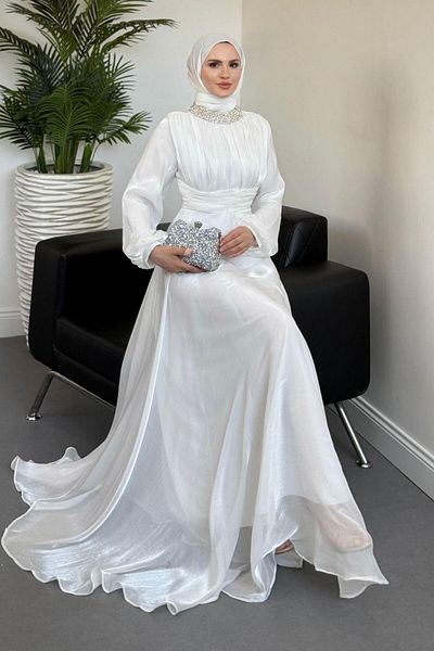 MERVEN AKYÜZ Talya Neckline Stone Evening Dress White