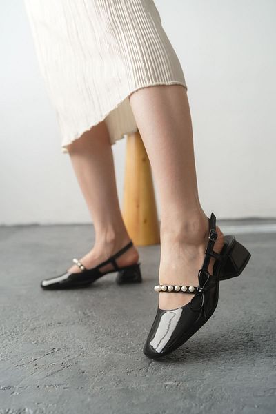 Esilapark Women's Pearl Low Heeled Shoes
