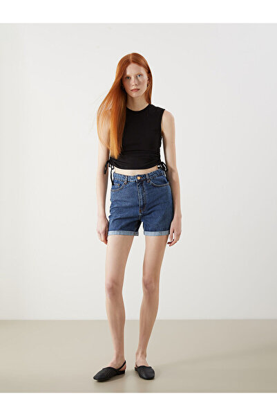 LC Waikiki قميص نسائي جديد بياقة دائرية ورباط للخصر