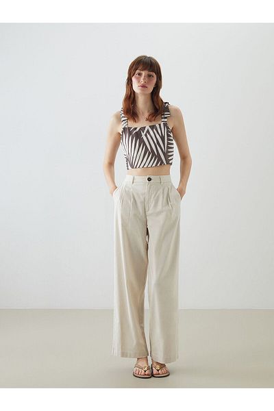 LC Waikiki Square Collar Patterned Strap Crop