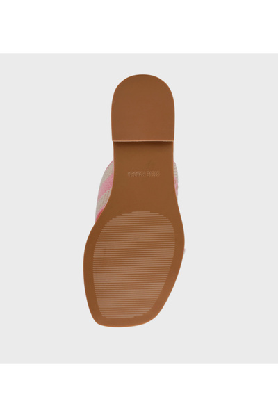 Steve Madden Women’s Flat Sandals for Comfortable & Chic