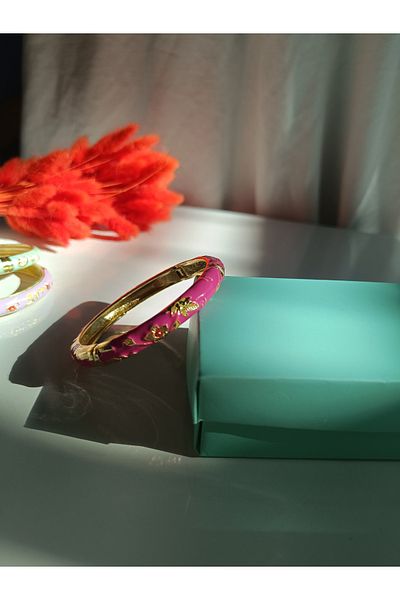 Kudi Women's enamel handcuffs