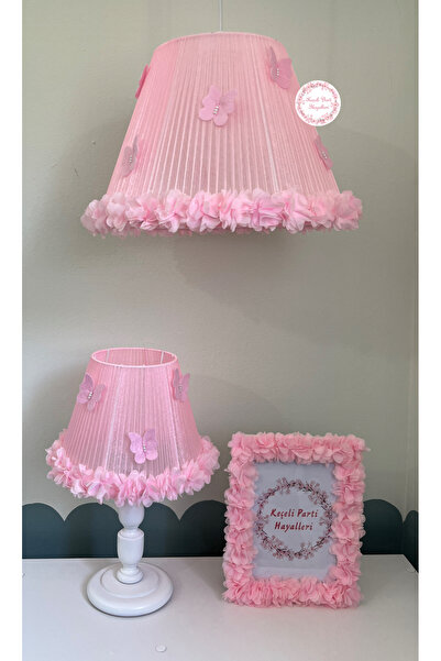 Keçeli parti hayalleri Bebek çocuk odası avize pembe kelebekli