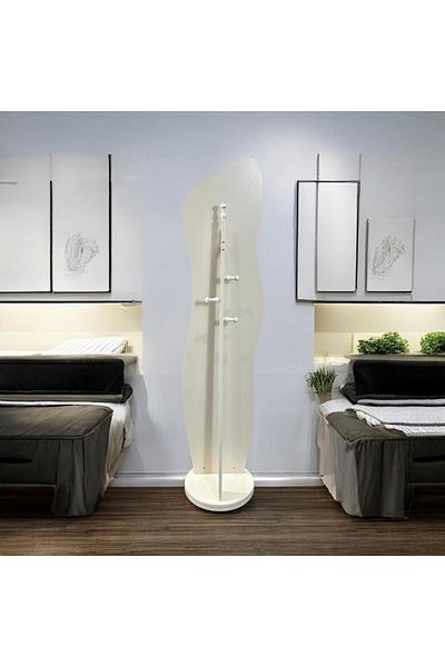 Gharaib Al Tuhaf Movable mirrors with clothes hanger