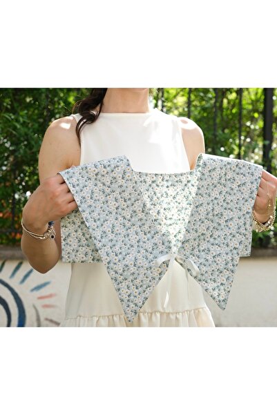 White Alamode Çiçek Desenli Yakalık