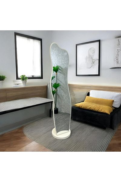 Gharaib Al Tuhaf Movable mirrors with clothes hanger