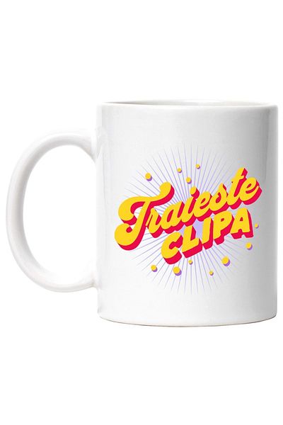 INOVATIX Personalized white mug, Inspirational Message in Romanian Live the Moment, INOVATIX®. 330ml