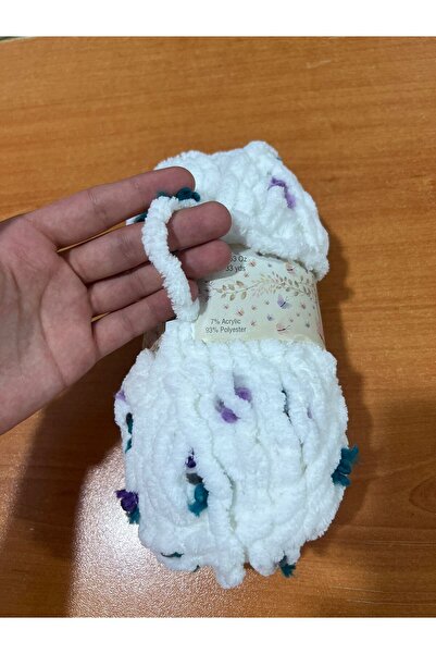 Urian Home Butterfly Yarn