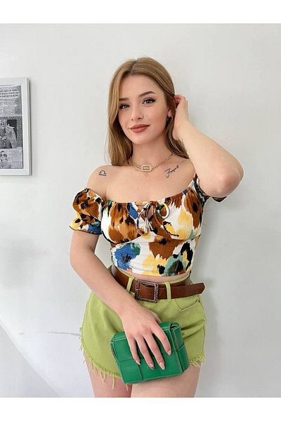 Senem Karadağ Дамски цветен кльощав топ с връзки и яка тип лодка