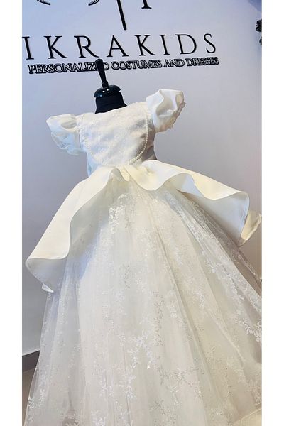 İkrabutikbursa White Shiny Lace Girl Dress - Elegant Design with Pearl Embellishments and Tassels