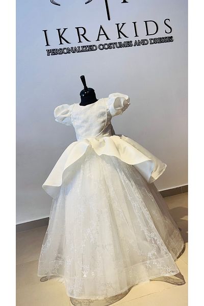 İkrabutikbursa White Shiny Lace Girl Dress - Elegant Design with Pearl Embellishments and Tassels