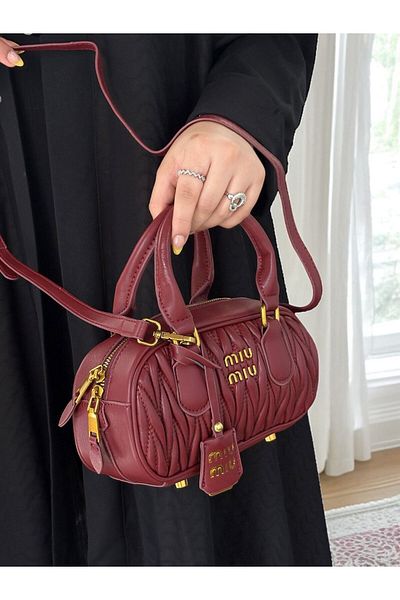 GENERAL First class shoulder bag