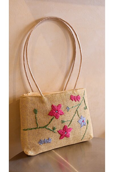 Boutiquehaki Cossy Çiçek Nakışlı Hasır Çanta