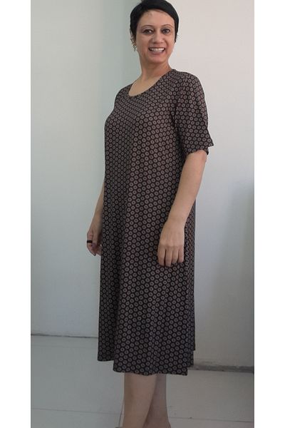 Mertcan Butik Καφέ μαύρο στάμπα κοντομάνικο φόρεμα βισκόζης από χτενισμένο βαμβάκι