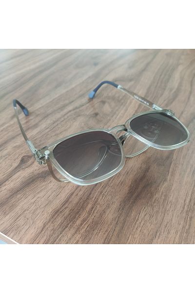 Game Clip-On 2 Pack Blue Light and Sunglasses