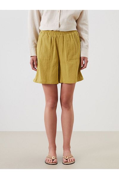 LC Waikiki Olive Green Textured Muslin Women's Shorts with Elastic Waist