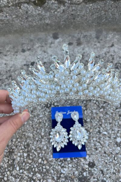 Hobigram Daisy Cream Pearl Crown and Wide Shuttle Earrings Set – Sparkling Evening Dress Bridal Set