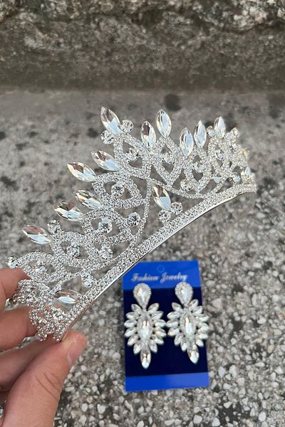 Hobigram Grace Silver Bridal Crown and Thin Shuttle Earrings Set – Wedding Evening Dress Accessory with Stones