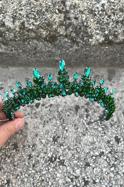 Hobigram Thalia Model Green Crown – Bridal Henna Wedding Evening Dress with Stones for a Showy Hair Crown