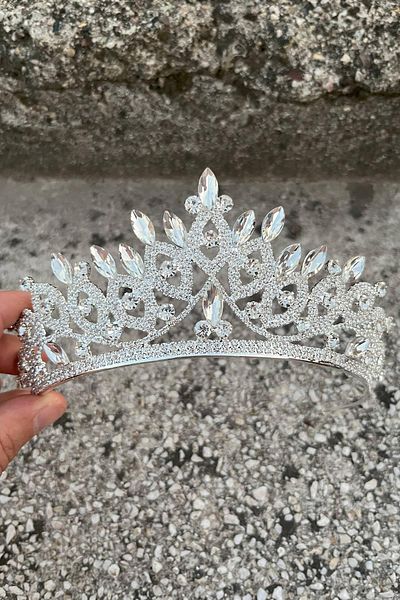 Hobigram Grace Silver Crown – Sparkling Stone Bridal Henna Crown, Wedding Evening Dress Accessory Model