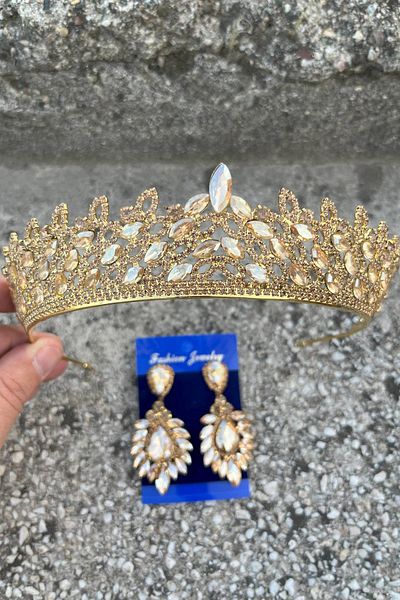 Hobigram Amara Gold Crown and Wide Shuttle Earrings Set – Sparkling Evening Dress Bridal Set