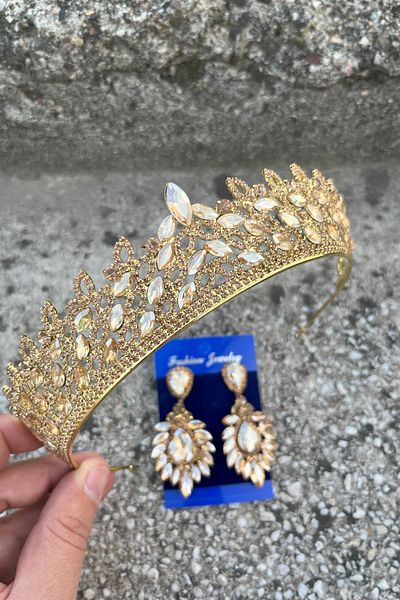 Hobigram Amara Gold Crown and Wide Shuttle Earrings Set – Sparkling Evening Dress Bridal Set