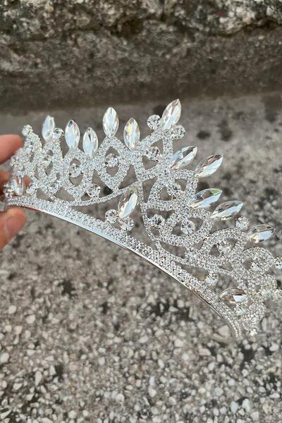 Hobigram Grace Silver Crown – Sparkling Stone Bridal Henna Crown, Wedding Evening Dress Accessory Model