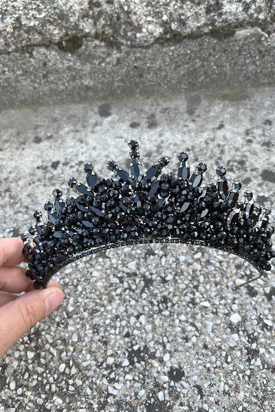 Hobigram Daisy Stone Bridal Tiara – Black Henna Wedding Crown Model, Shiny Hair Accessory