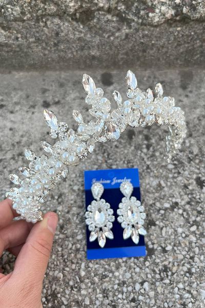 Hobigram Thalia Crown Three Shuttle Earrings Set Silver – Sparkling Evening Dress Accessory with Stones for Bridal Henna Wedding