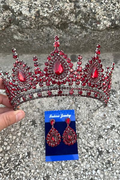 Hobigram Eveline Burgundy Crown Drop Shuttle Earring Set – Henna Engagement Wedding Evening Dress Accessory Set