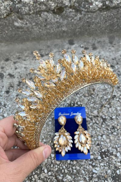 Hobigram Daisy Gold Yellow Crown and Wide Shuttle Earrings Set – Sparkling Evening Dress Bridal Set