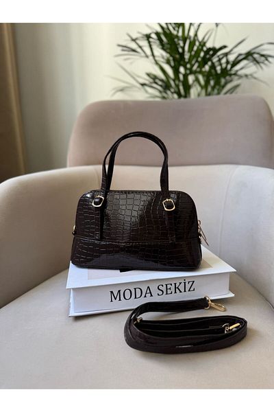 Moda Sekiz Women's Crocodile Detailed Patent Leather Faux Leather Cross Strap Hand and Shoulder Bag