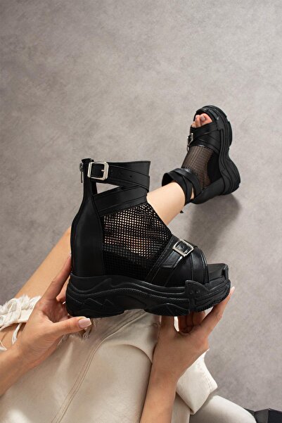 Modanizm صندل بكعب ويدج أسود من كairo