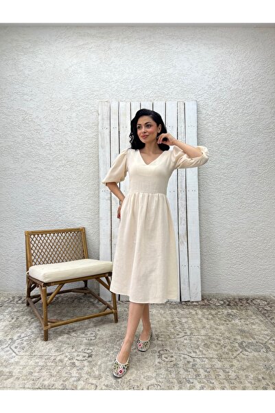 KÜÇÜĞÜM BUTİK Κρεμ φόρεμα μουσελίνας με λαιμόκοψη