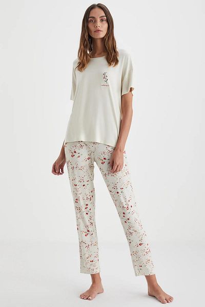 Catherine's Γυναικείο σετ πιτζάμες μπεζ Floral Viscose – κοντομάνικο, καλοκαιρινό, μασίφ τοπ C4T0N72
