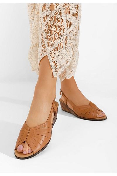 B T Shoes Sandale dama piele Lovara camel
