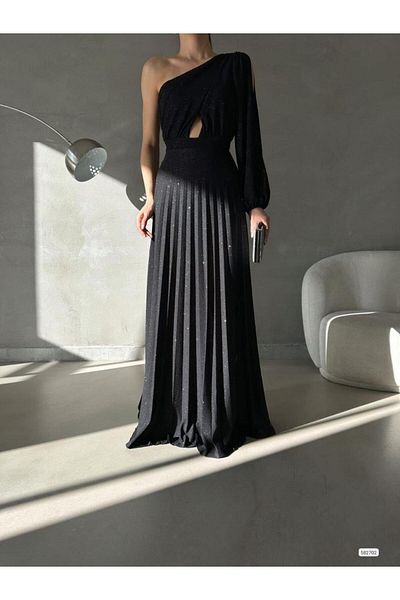 Modafeminen Βραδινό φόρεμα με έναν ώμο με πλισέ μακρύ βραδινό φόρεμα 582702 ΜΑΥΡΟ