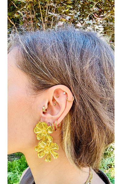 Markiz Takı Brand Double View Gold Flower Earrings